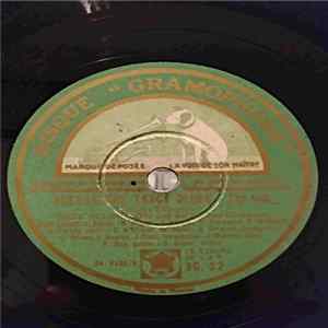 Duke Ellington and His Famous Orchestra - Chloe / Across The Track Blues Album