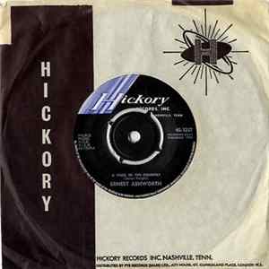 Ernest Ashworth - A Week In The Country / Heartbreak Avenue Album