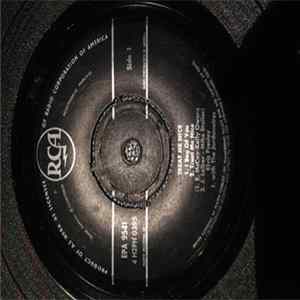 Elvis Presley With The Jordanaires - Treat Me Nice Album