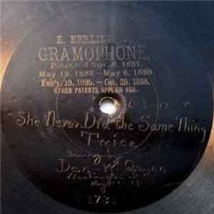 Dan W. Quinn - She Never Did The Same Thing Twice Album