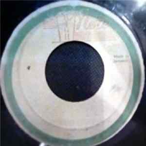 Carlene Davis - Love & Harmony Album