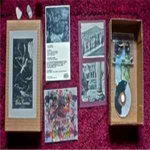 Dona Ferentes - Gluschaint Box Album