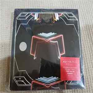 Arcade Fire - Neon Bible Album