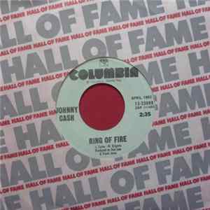 Johnny Cash - Ring Of Fire / It Ain't Me, Babe Album